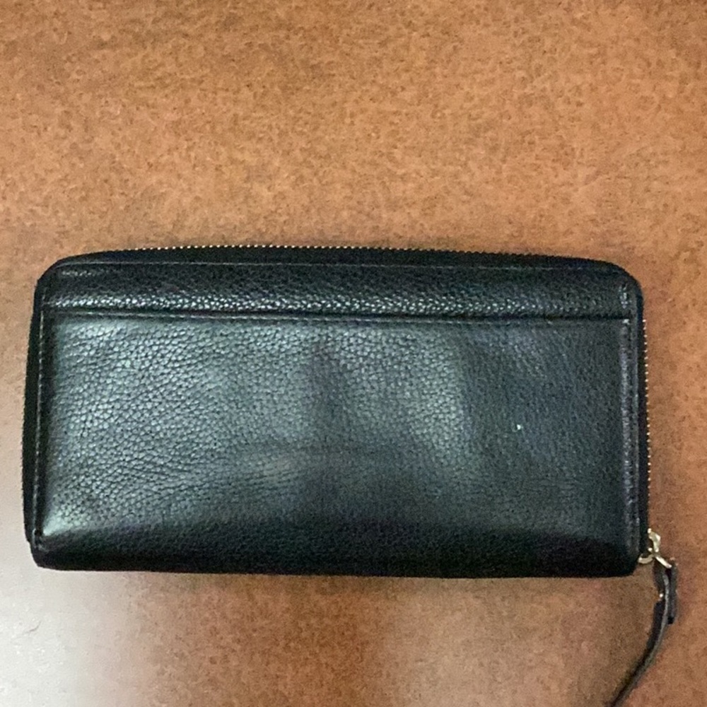 Kate Spade Black Zip-Around Wallet - Picture 2 of 13